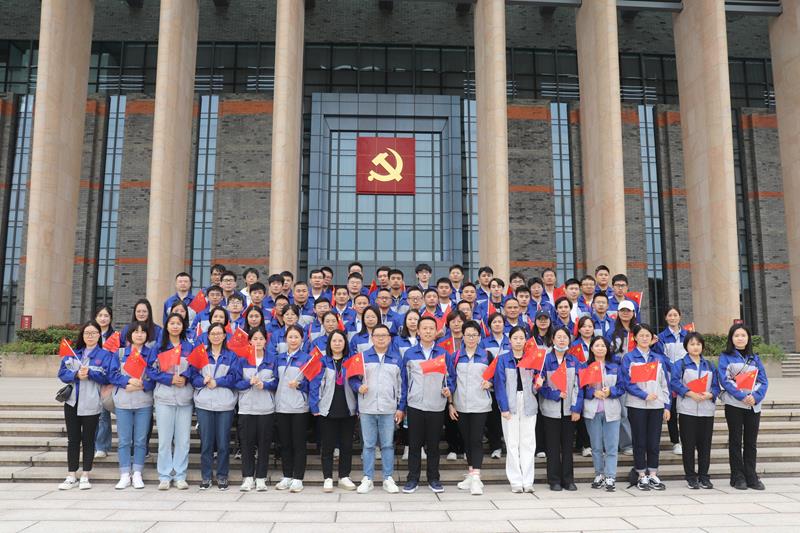 mile易游yy17周年司庆暨红色之旅活动