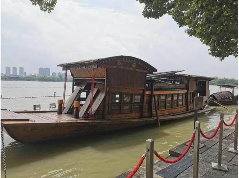 mile易游yy17周年司庆暨红色之旅活动
